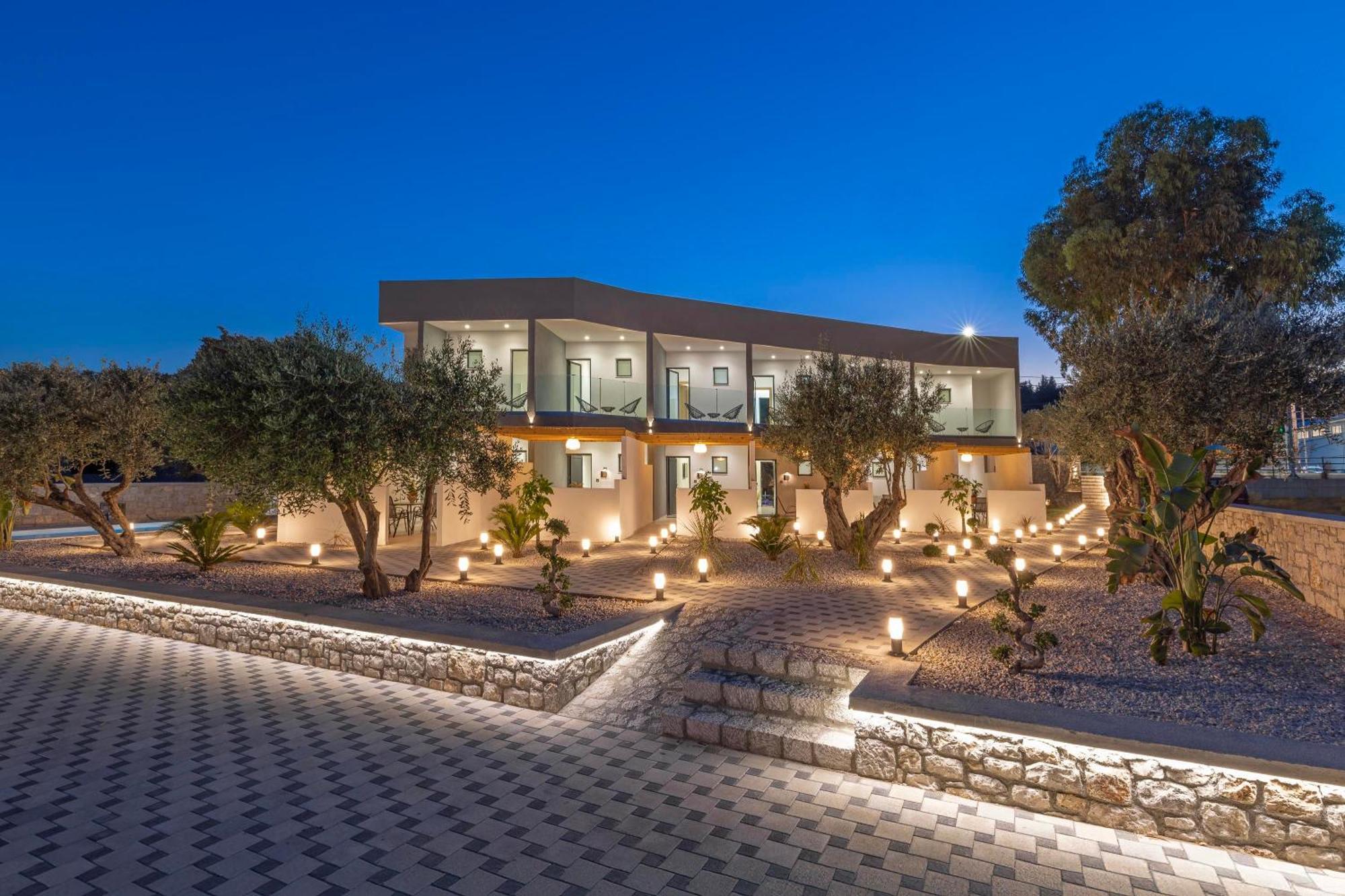 Tota Suites Afantou Exteriér fotografie